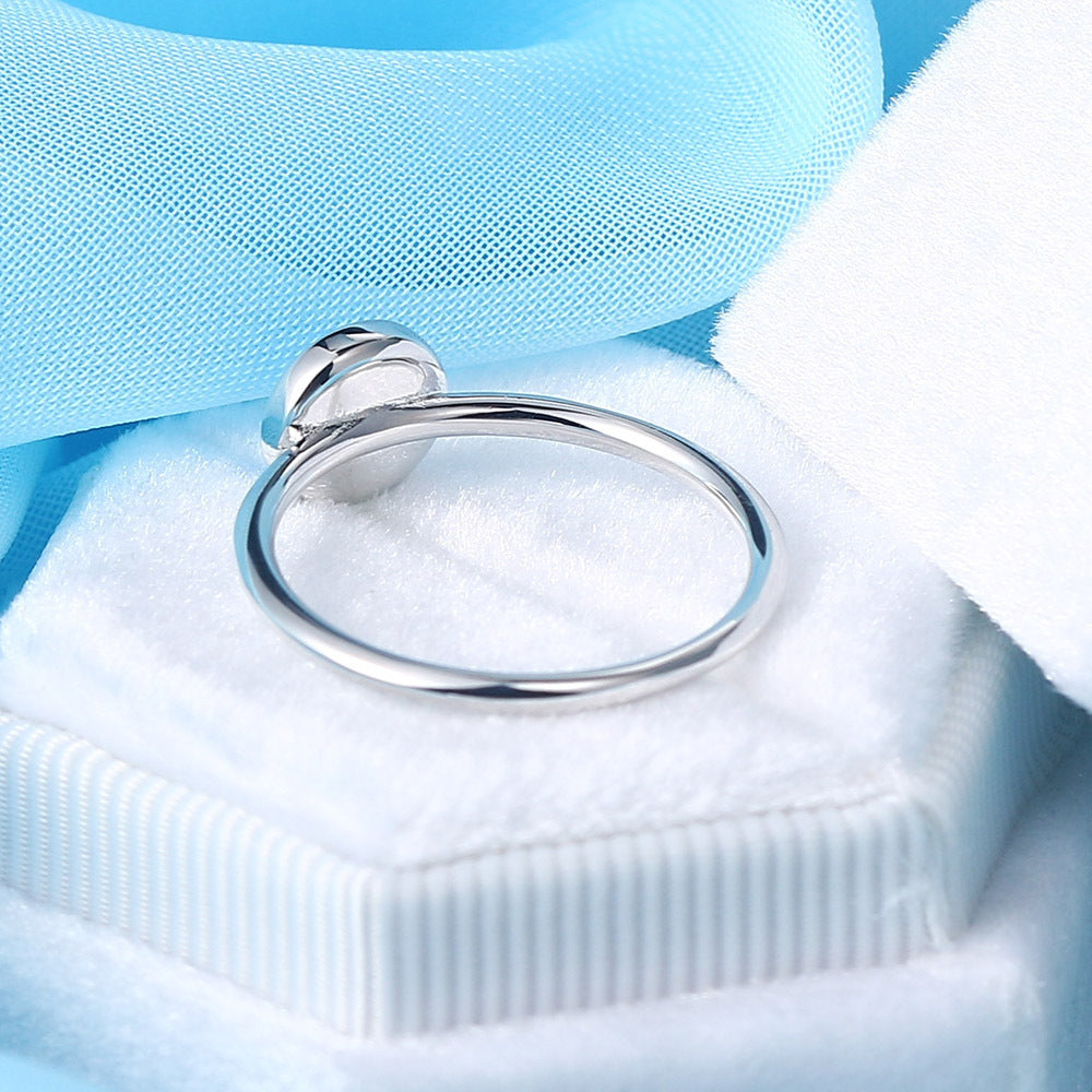 European And American Women's White Gold Plated Simple All-Match Ring