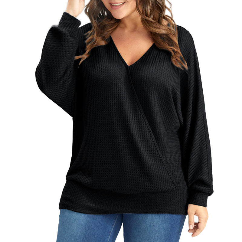 Plus Size Women's Bottoming Shirt Long Sleeve V-neck Loose Top
